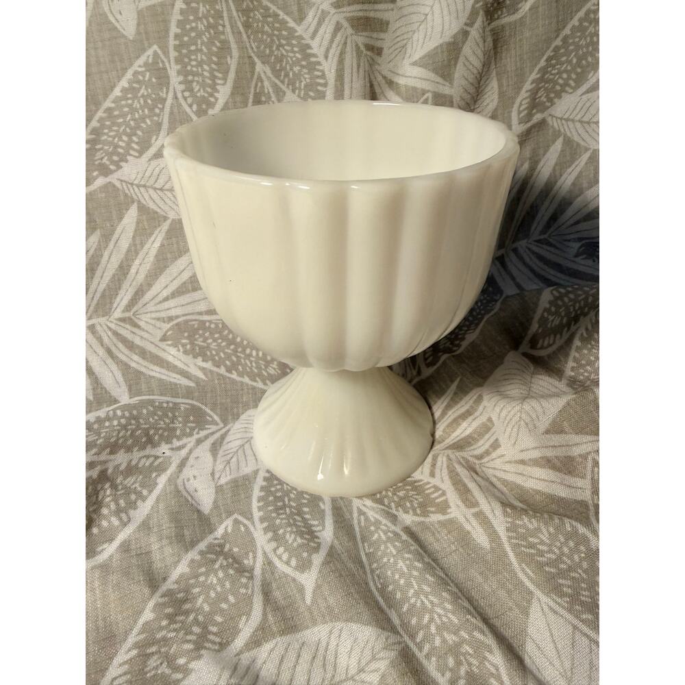 White Milk Glass Ribbed Bowl with Pedestal, Vintage